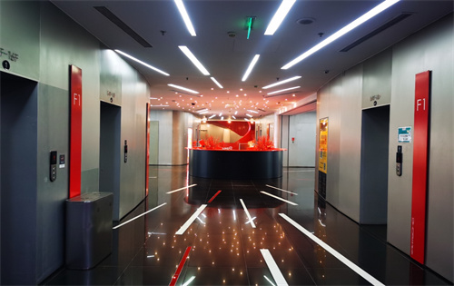 中关村SOHO电梯