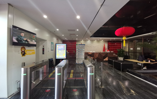 京师律师大厦电梯