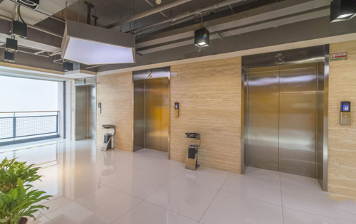 先锋金融大厦电梯