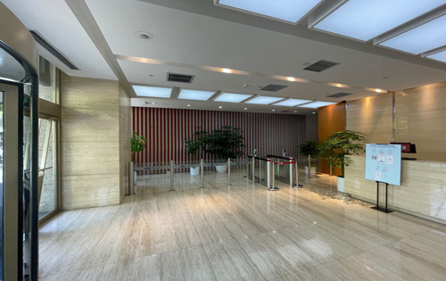 高和蓝峰大厦电梯