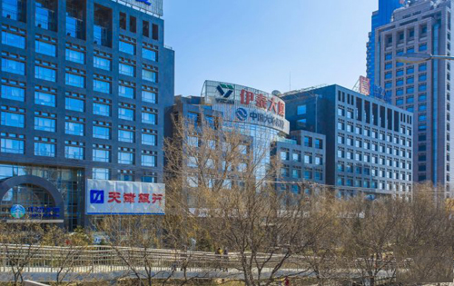 伊泰大厦外立面