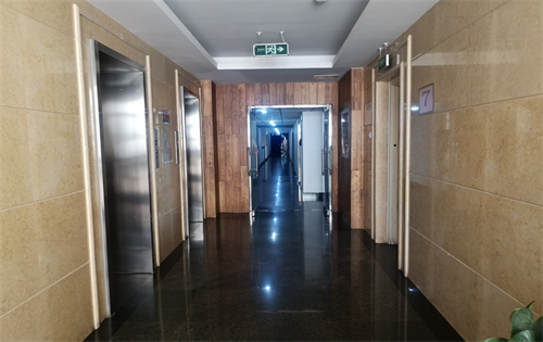 中航科技大厦电梯