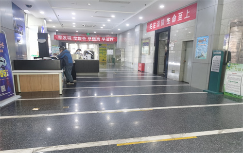 世纪经贸大厦前台