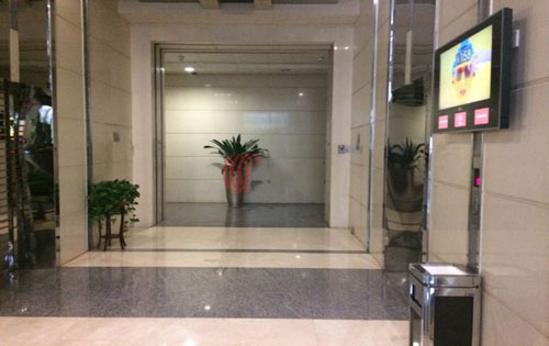 国华投资大厦电梯