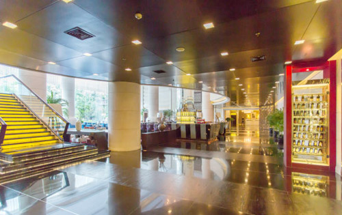 荷华明城大厦大堂