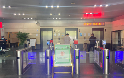 首钢国际大厦电梯