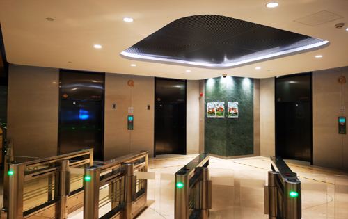 ​中粮广场电梯