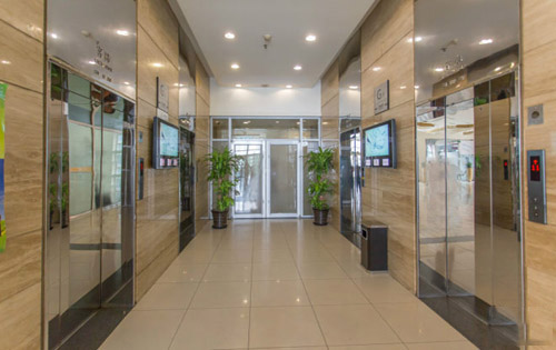 博雅国际中心电梯