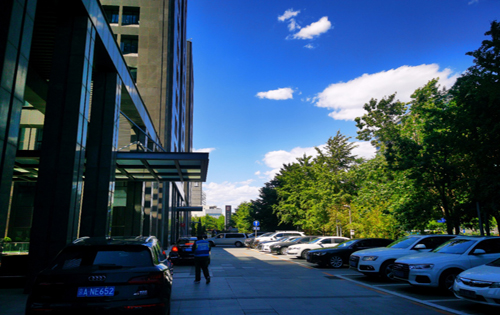 德胜国际中心入口