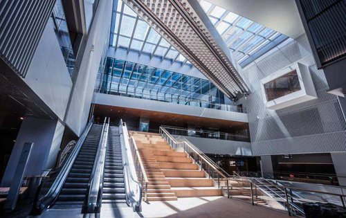 万科时代中心扶梯