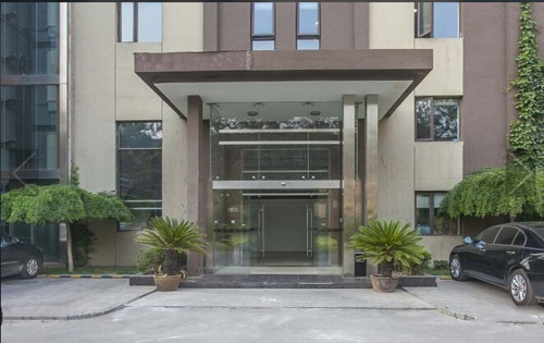 海通时代商务中心正门