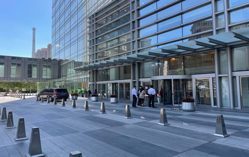 远洋国际中心正门