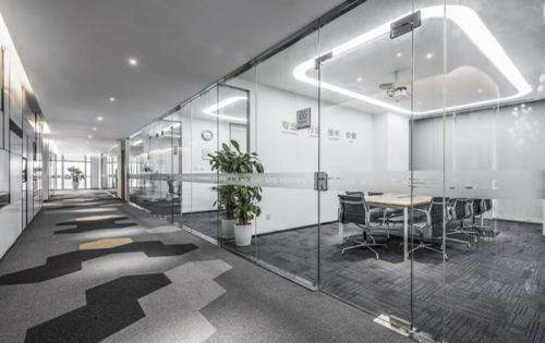 易亨汇隆文化产业园洽谈区