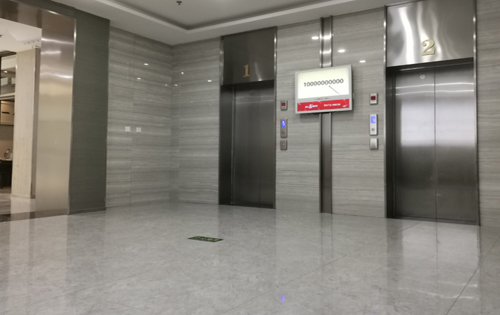 东园文化创意广场电梯