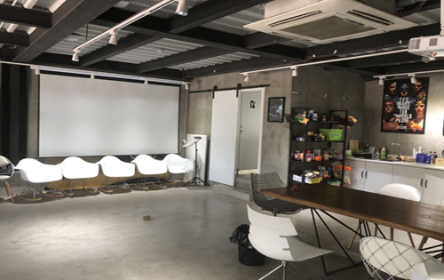 铜牛电影产业园休闲区