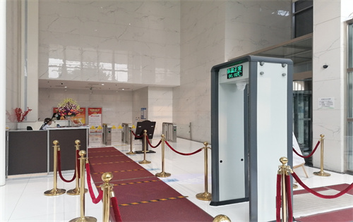 西环广场​前台