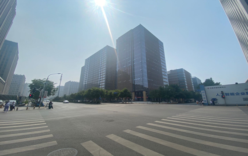 金茂广场周边环境