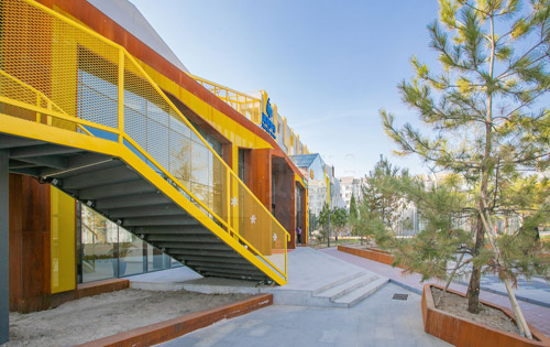 紫竹时尚创意梦工厂扶梯