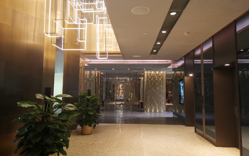 信德京汇中心电梯