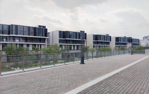 兴创总部公园侧立面