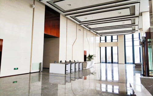 亦城时代广场前台