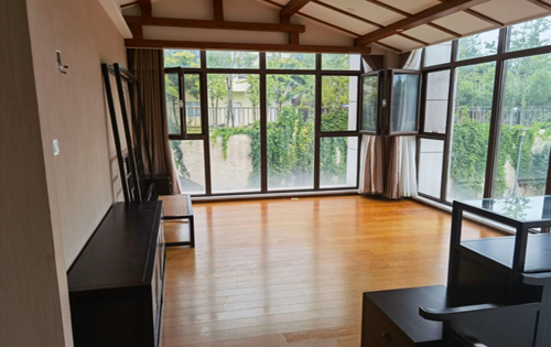 新华双创园办公室