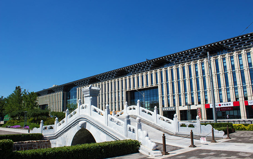 天桥艺术大厦内景