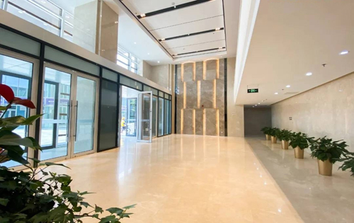 世界侨商中心大堂