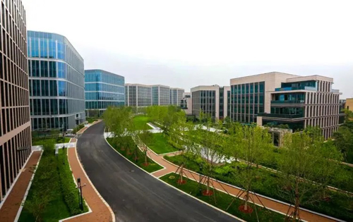 金融街园中园内景