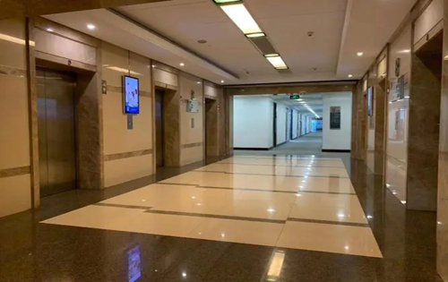琨莎中心电梯