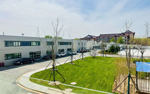 鼎新科技产业园内景