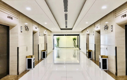 中航发展大厦电梯