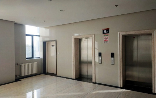 百思特大厦办公区